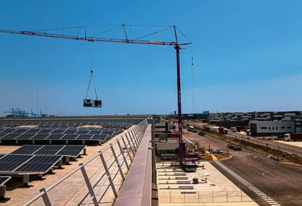 grue-levage-professionnel-cote-d-azur-hr-levage (9)