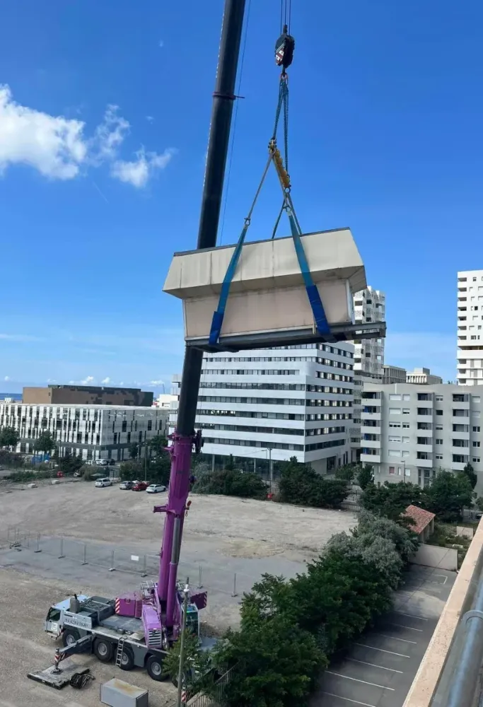 grue-levage-professionnel-cote-d-azur-hr-levage (10)