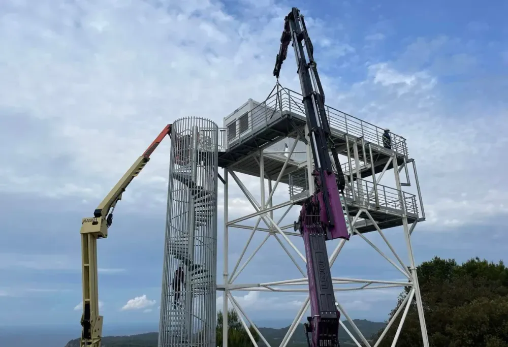 camion-bras-transport-industriel-cote-d-azur-hr-levage (3)